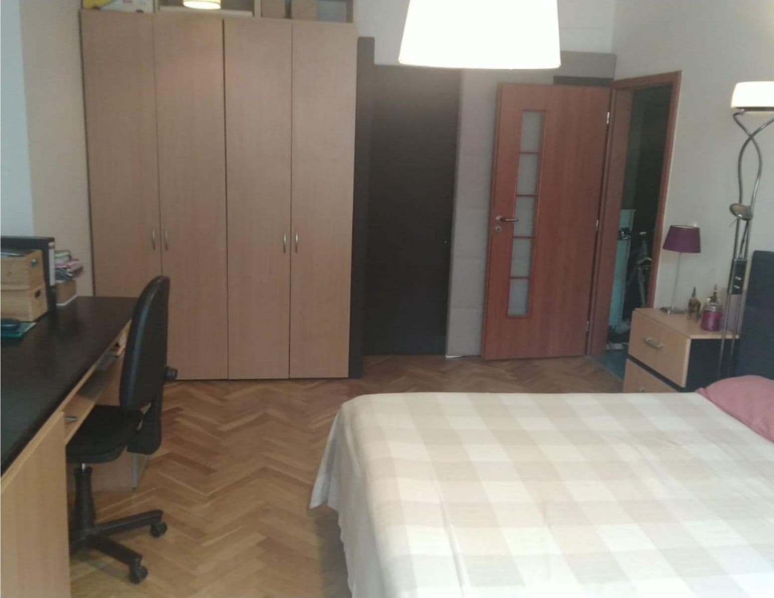 Prenájom bytu 2-izbový 20 m², Biskupcova, Praha, Praha Prenájom bytu 2-izbový 20 m², Biskupcova, Praha, Praha