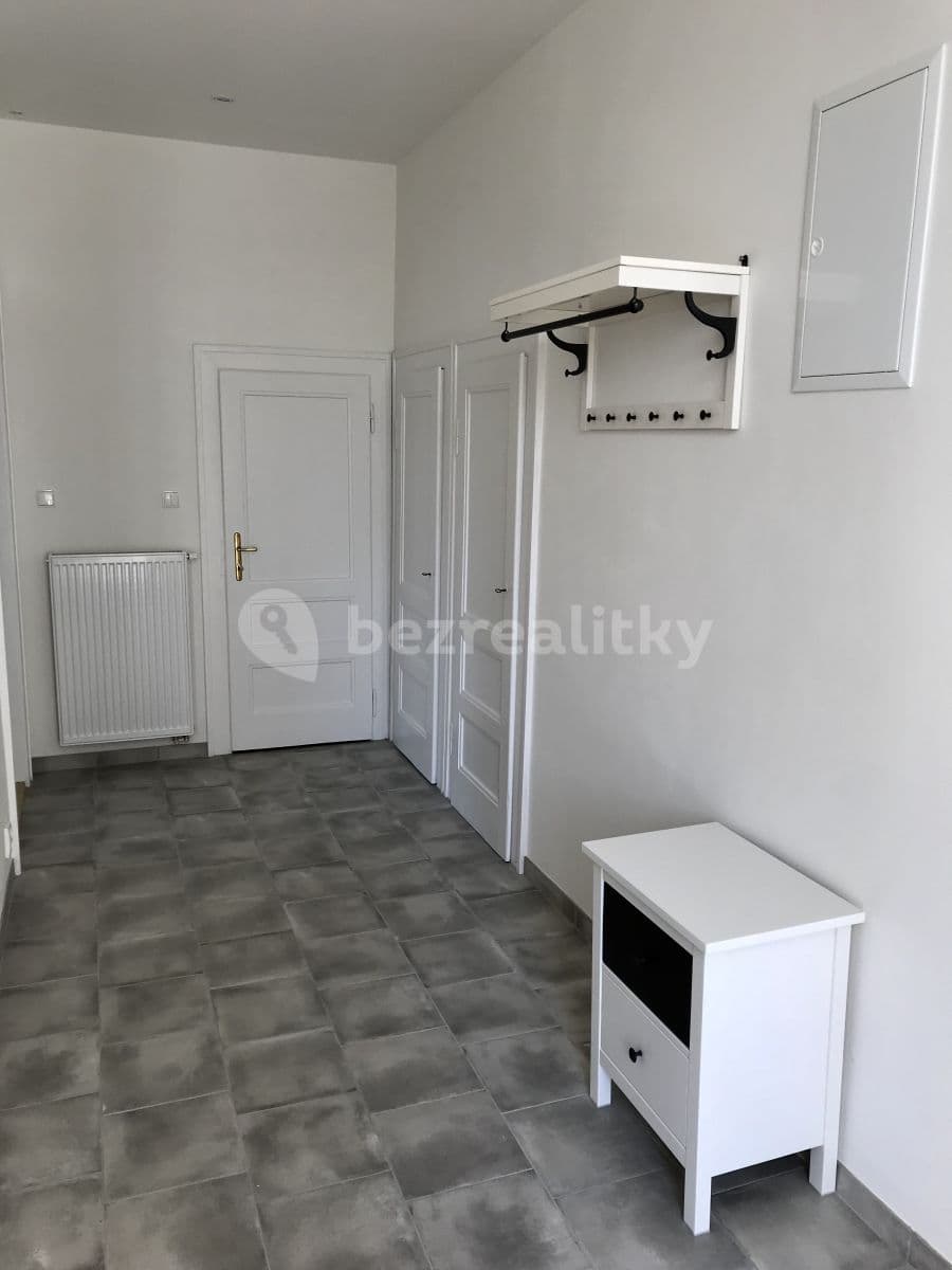 Prenájom bytu 2-izbový 68 m², Moravská, Praha, Praha Prenájom bytu 2-izbový 68 m², Moravská, Praha, Praha