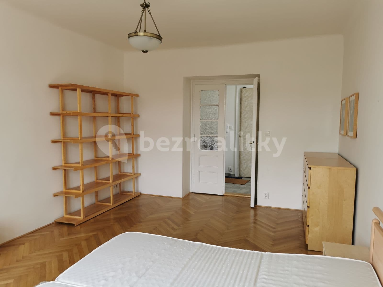 Prenájom bytu 2-izbový 68 m², Moravská, Praha, Praha Prenájom bytu 2-izbový 68 m², Moravská, Praha, Praha