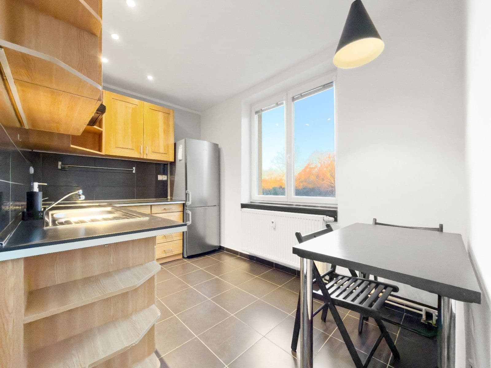 Prenájom bytu 3-izbový 75 m², Školní, Rybitví, Pardubický kraj Prenájom bytu 3-izbový 75 m², Školní, Rybitví, Pardubický kraj