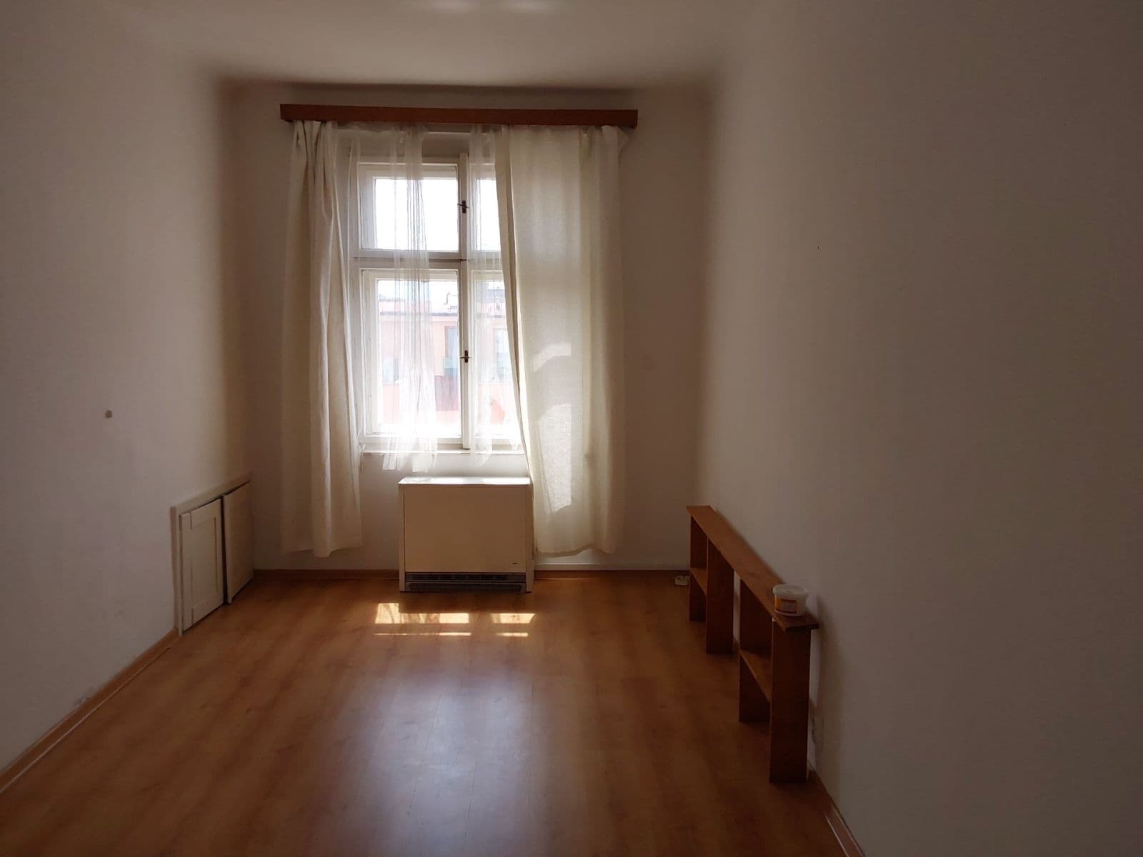 Prenájom bytu 2-izbový 48 m², Madridská, Praha, Praha Prenájom bytu 2-izbový 48 m², Madridská, Praha, Praha