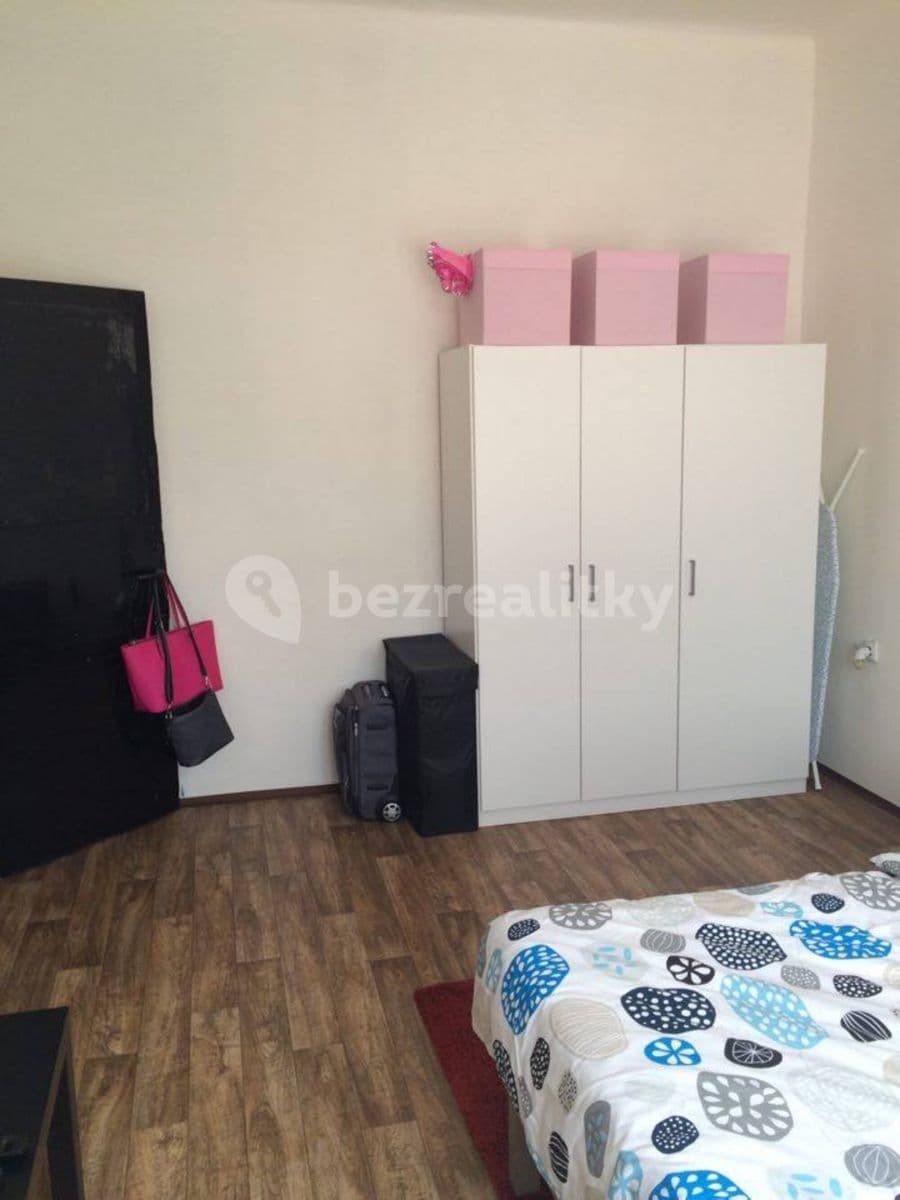 Prenájom bytu 2-izbový 38 m², Nuselská, Praha, Praha Prenájom bytu 2-izbový 38 m², Nuselská, Praha, Praha