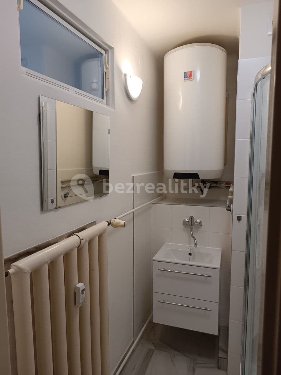 Prenájom bytu 2-izbový 56 m², Myslbekova, Olomouc, Olomoucký kraj Prenájom bytu 2-izbový 56 m², Myslbekova, Olomouc, Olomoucký kraj