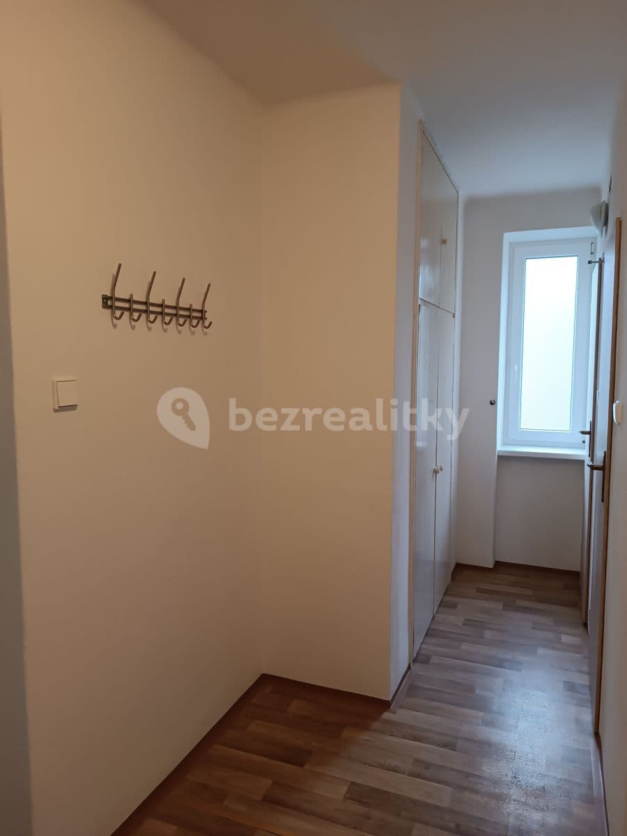 Prenájom bytu 2-izbový 56 m², Myslbekova, Olomouc, Olomoucký kraj Prenájom bytu 2-izbový 56 m², Myslbekova, Olomouc, Olomoucký kraj