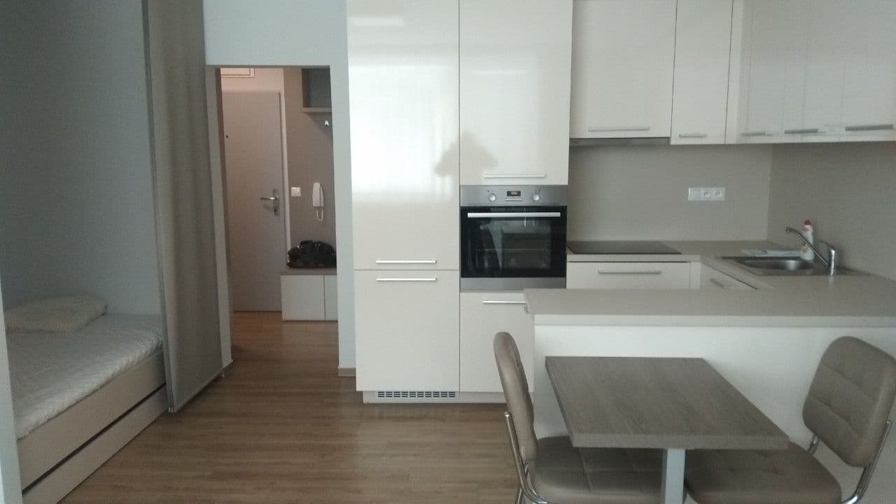 Prenájom bytu 1-izbový 37 m², Litovelská, Olomouc, Olomoucký kraj Prenájom bytu 1-izbový 37 m², Litovelská, Olomouc, Olomoucký kraj