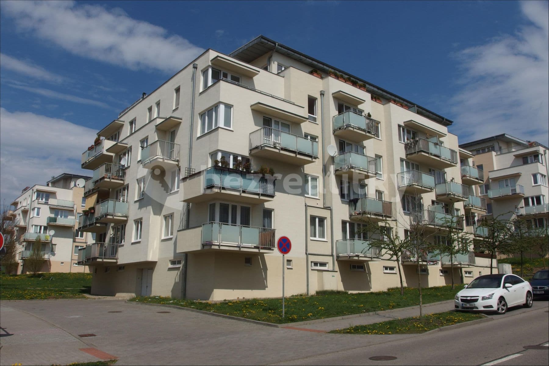 Prenájom bytu 1-izbový 35 m², Nadační, Brno, Jihomoravský kraj Prenájom bytu 1-izbový 35 m², Nadační, Brno, Jihomoravský kraj
