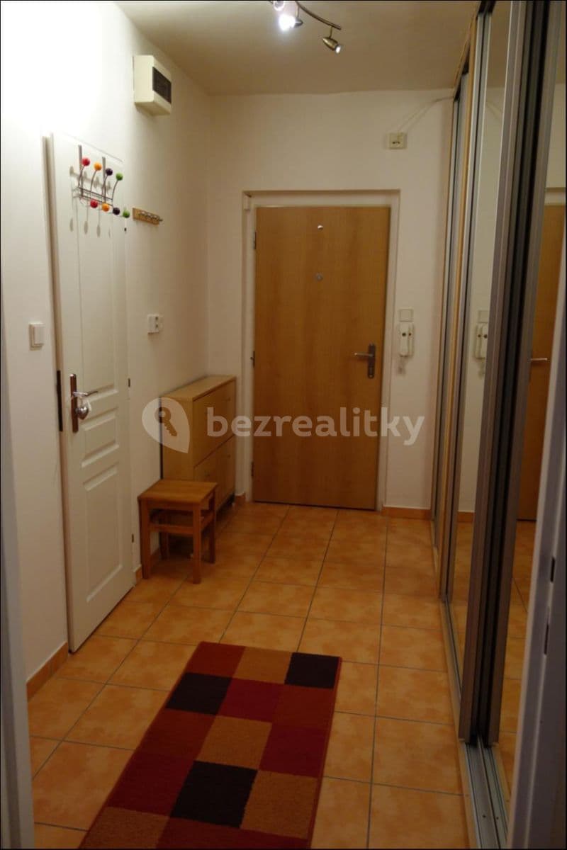 Prenájom bytu 2-izbový 55 m², Sečská, Praha, Praha Prenájom bytu 2-izbový 55 m², Sečská, Praha, Praha