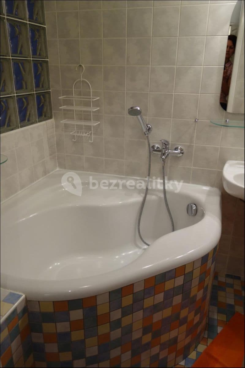 Prenájom bytu 2-izbový 55 m², Sečská, Praha, Praha Prenájom bytu 2-izbový 55 m², Sečská, Praha, Praha
