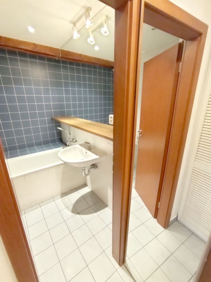 Prenájom bytu 2-izbový 55 m², Klapkova, Praha, Praha Prenájom bytu 2-izbový 55 m², Klapkova, Praha, Praha