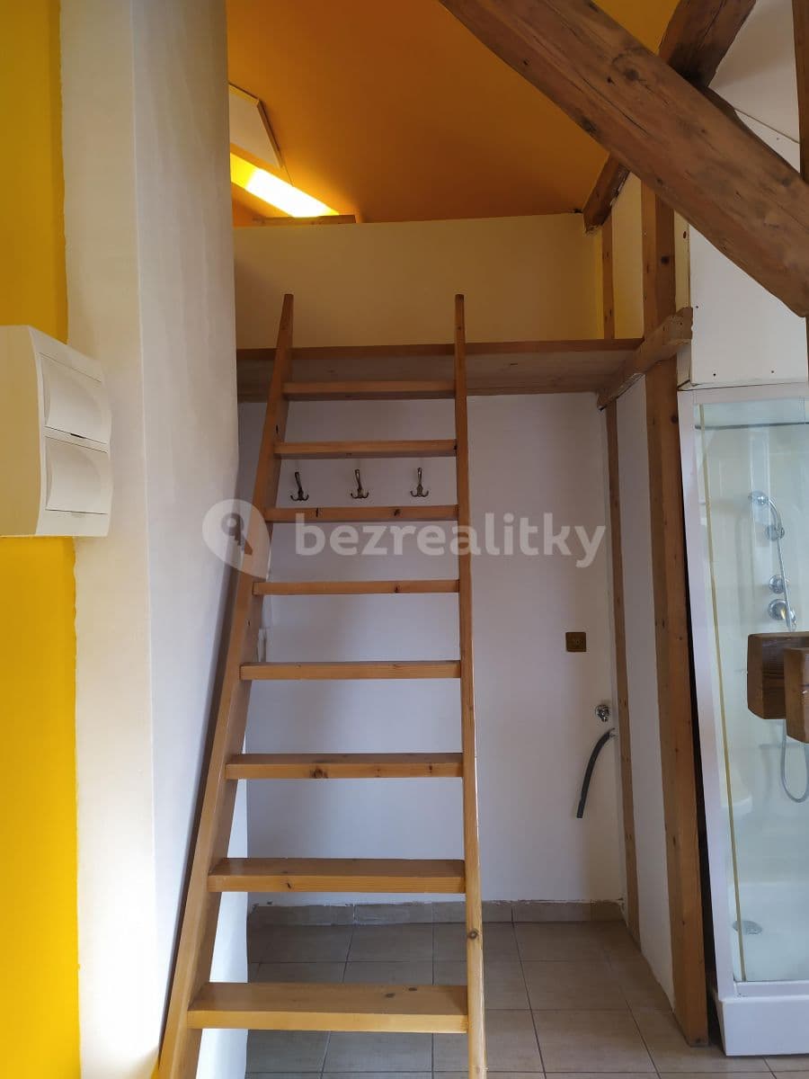 Prenájom bytu 1-izbový 36 m², Dolnoměcholupská, Praha, Praha Prenájom bytu 1-izbový 36 m², Dolnoměcholupská, Praha, Praha