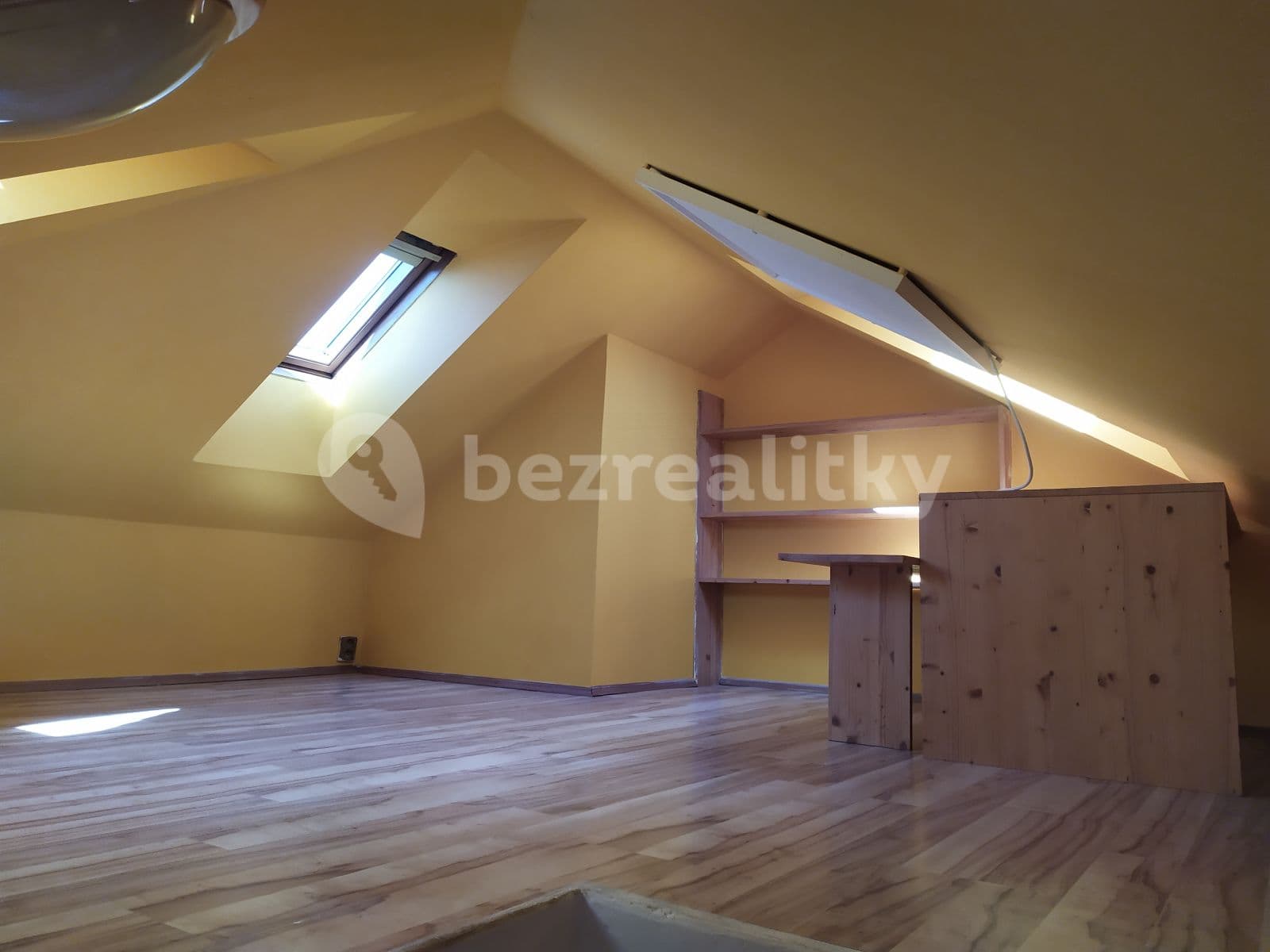 Prenájom bytu 1-izbový 36 m², Dolnoměcholupská, Praha, Praha Prenájom bytu 1-izbový 36 m², Dolnoměcholupská, Praha, Praha