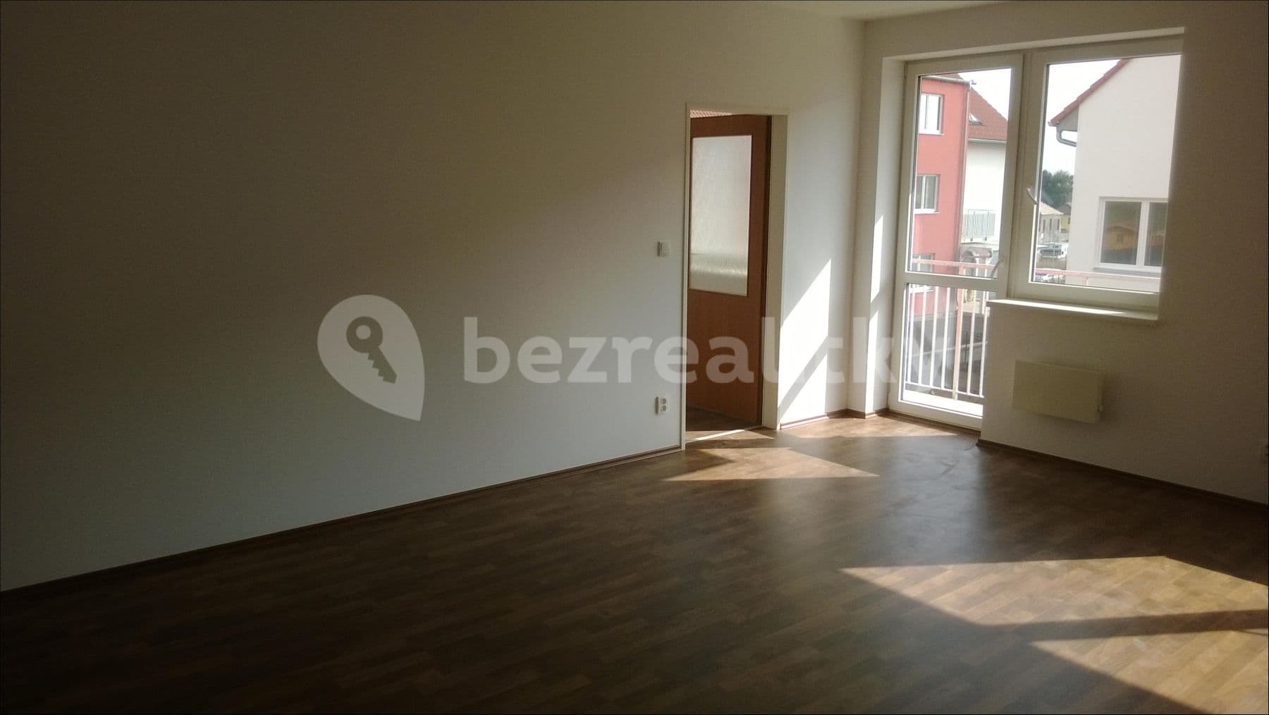 Prenájom bytu 2-izbový 63 m², Mirešická, Jinočany, Středočeský kraj Prenájom bytu 2-izbový 63 m², Mirešická, Jinočany, Středočeský kraj