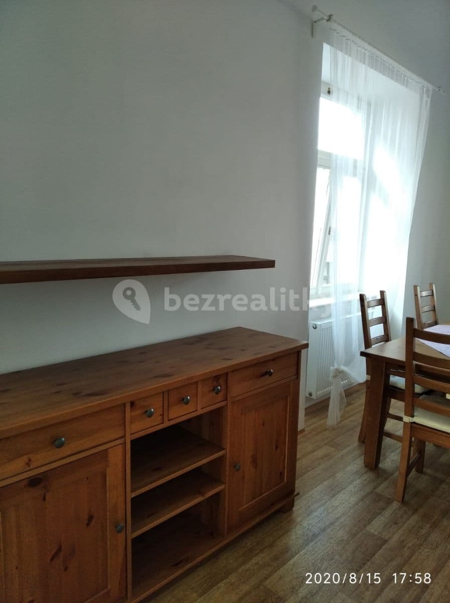 Prenájom bytu 2-izbový 72 m², Kollárova, Kutná Hora, Středočeský kraj Prenájom bytu 2-izbový 72 m², Kollárova, Kutná Hora, Středočeský kraj