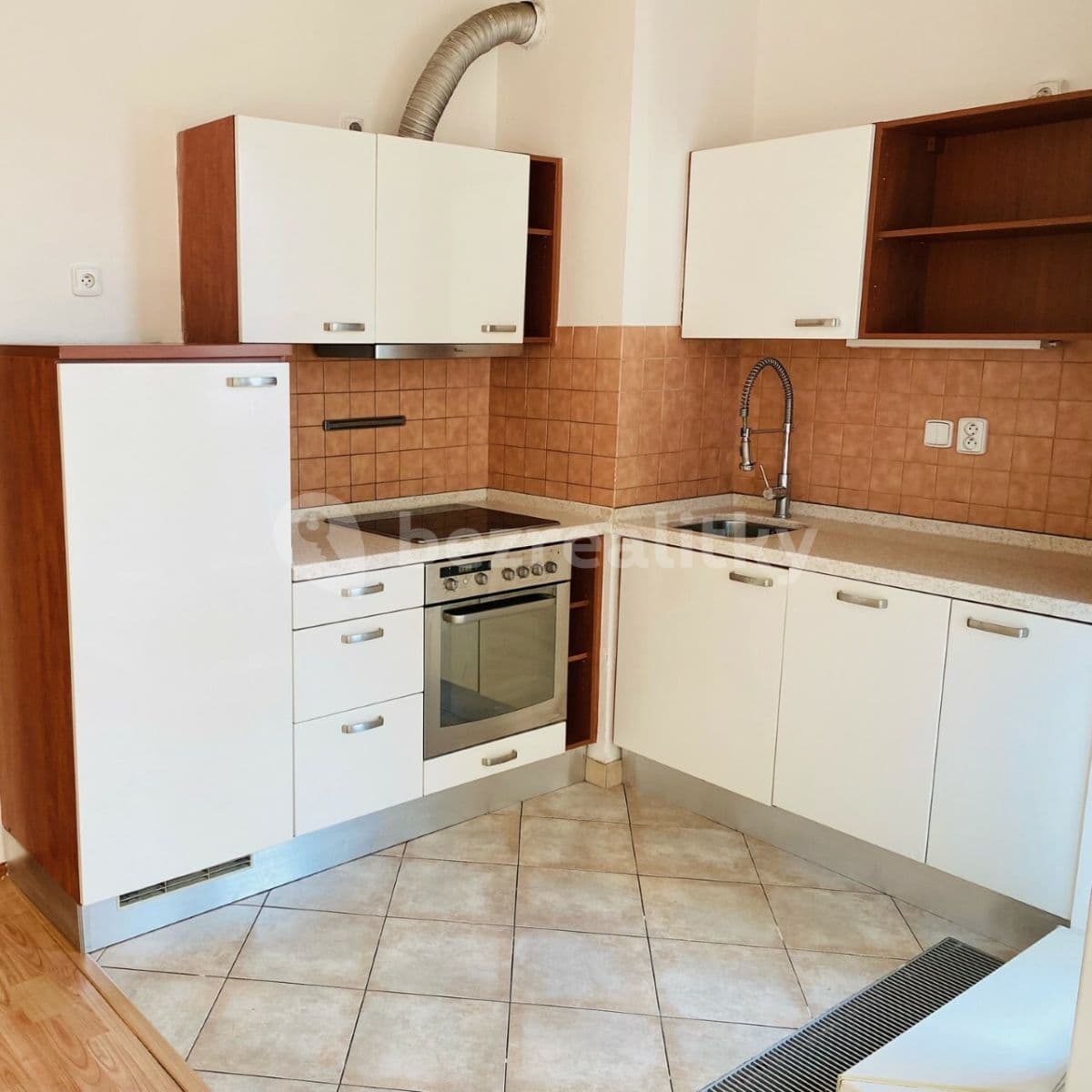 Prenájom bytu 2-izbový 56 m², Plzeňská, Praha, Praha Prenájom bytu 2-izbový 56 m², Plzeňská, Praha, Praha