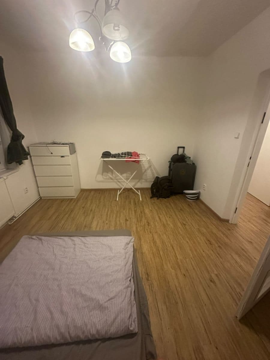 Prenájom bytu 2-izbový 56 m², Žinkovská, Praha, Praha Prenájom bytu 2-izbový 56 m², Žinkovská, Praha, Praha
