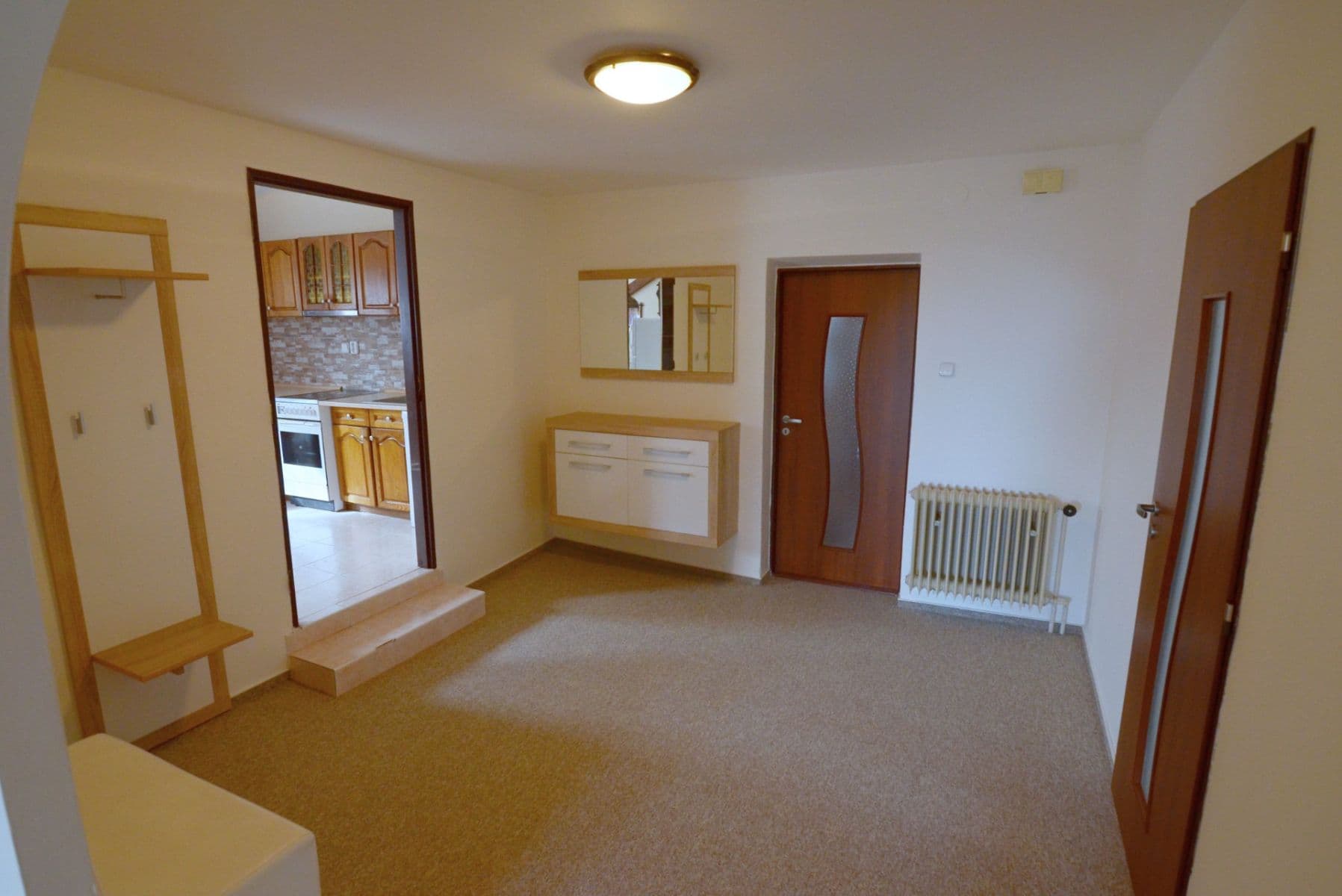 Prenájom bytu 4-izbový 200 m², Záboří, Jihočeský kraj Prenájom bytu 4-izbový 200 m², Záboří, Jihočeský kraj