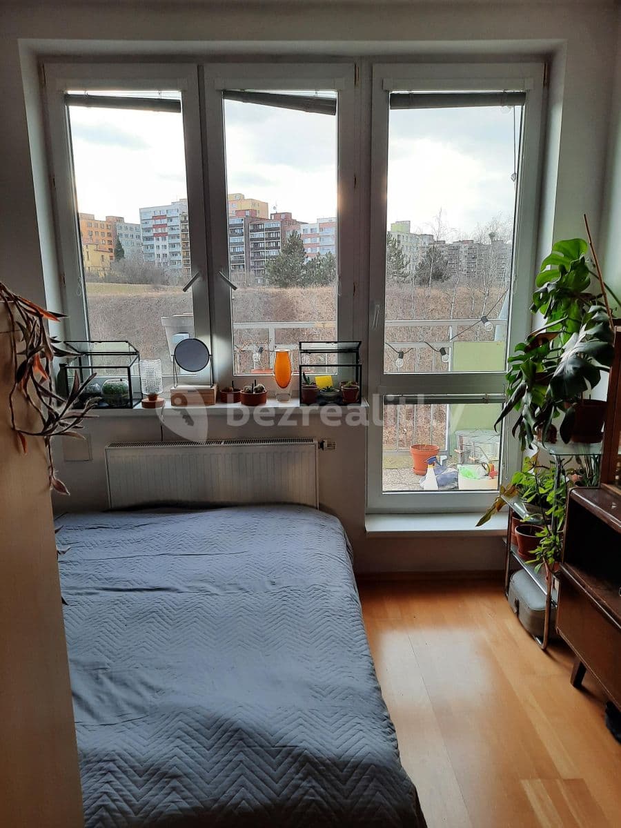 Prenájom bytu 1-izbový 30 m², Merhoutova, Praha, Praha Prenájom bytu 1-izbový 30 m², Merhoutova, Praha, Praha