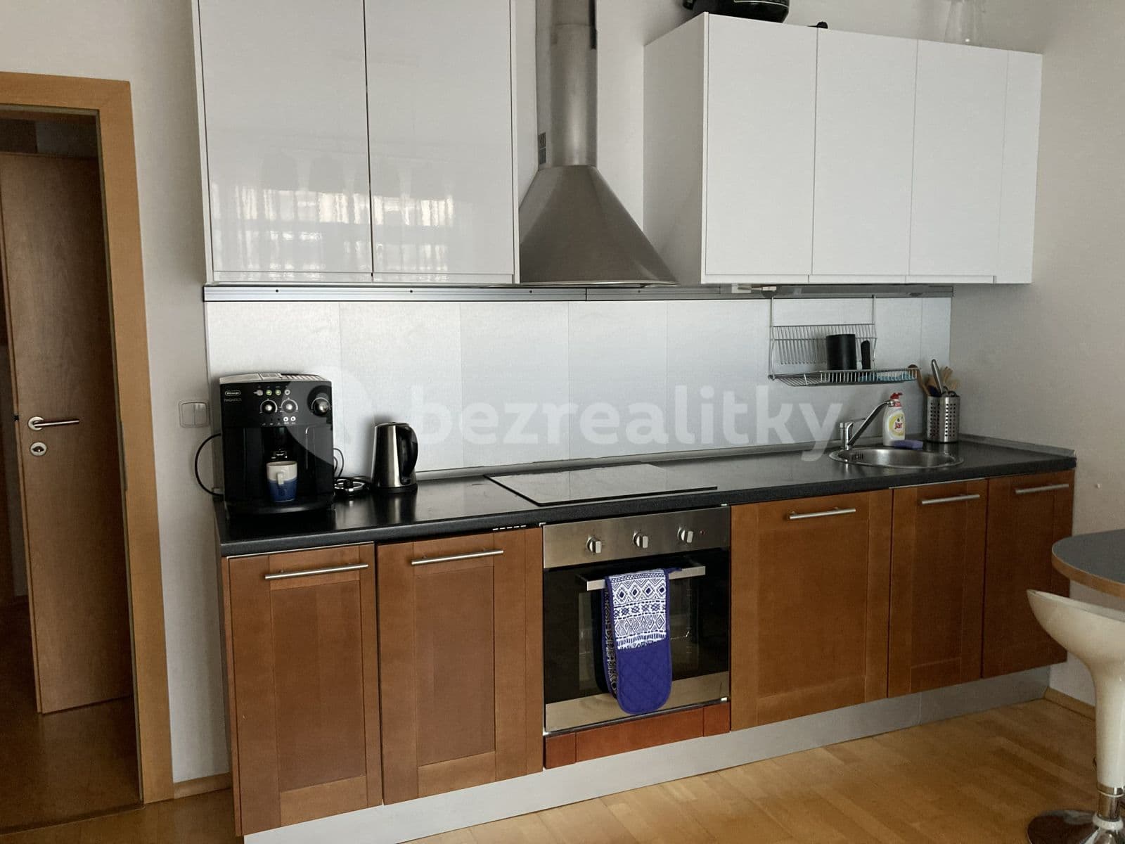 Prenájom bytu 2-izbový 53 m², Nepilova, Praha, Praha Prenájom bytu 2-izbový 53 m², Nepilova, Praha, Praha