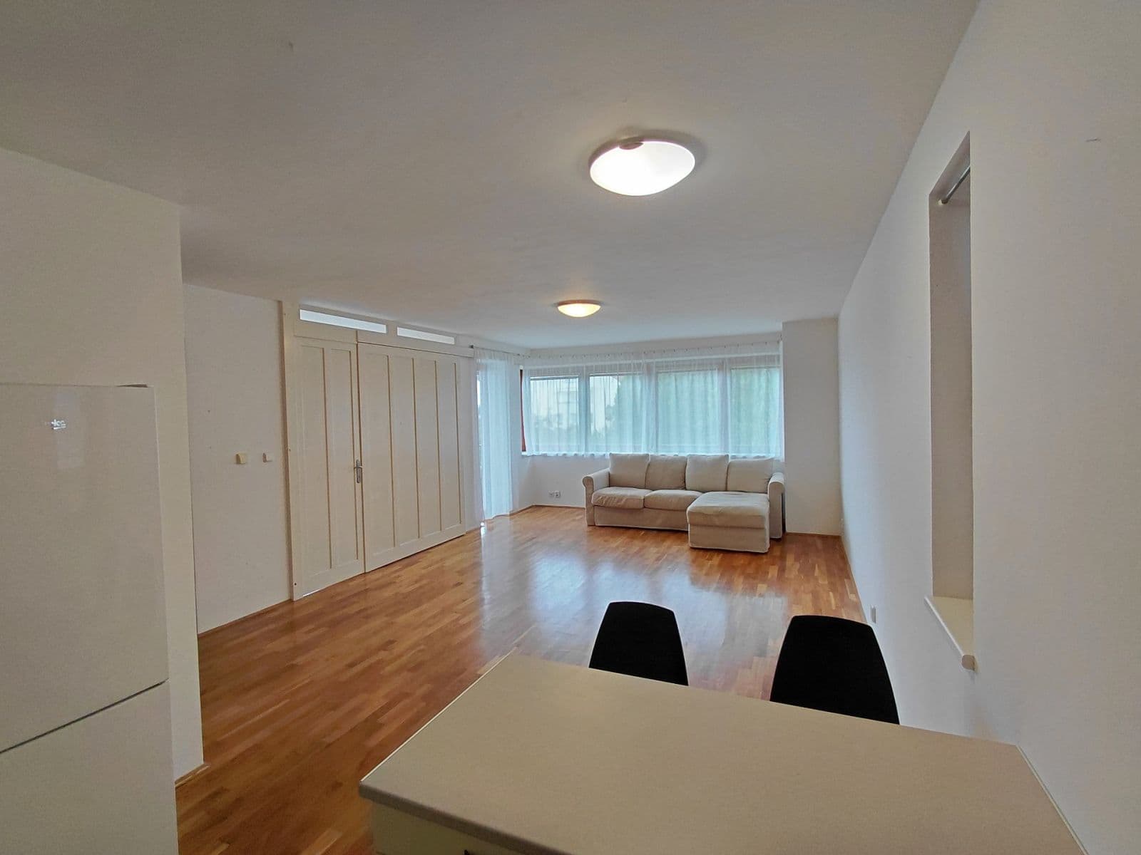 Prenájom bytu 3-izbový 87 m², Kubišova, Praha, Praha Prenájom bytu 3-izbový 87 m², Kubišova, Praha, Praha