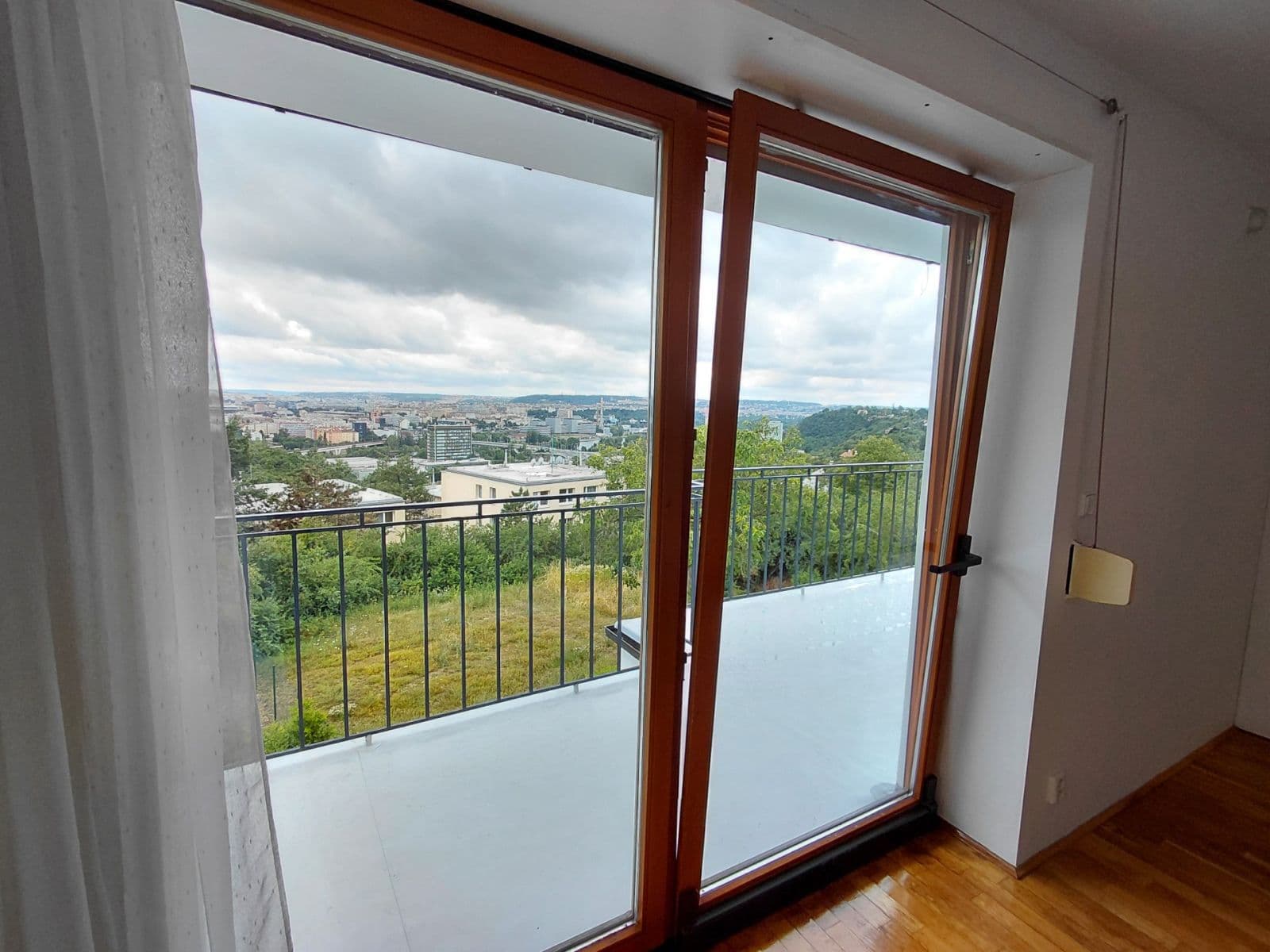 Prenájom bytu 3-izbový 87 m², Kubišova, Praha, Praha Prenájom bytu 3-izbový 87 m², Kubišova, Praha, Praha