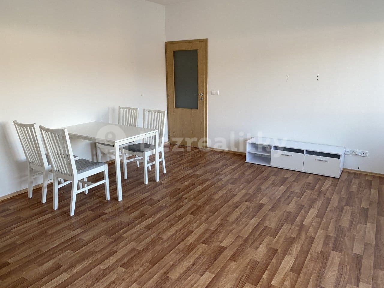 Prenájom bytu 2-izbový 55 m², Pískařská, Praha, Praha Prenájom bytu 2-izbový 55 m², Pískařská, Praha, Praha