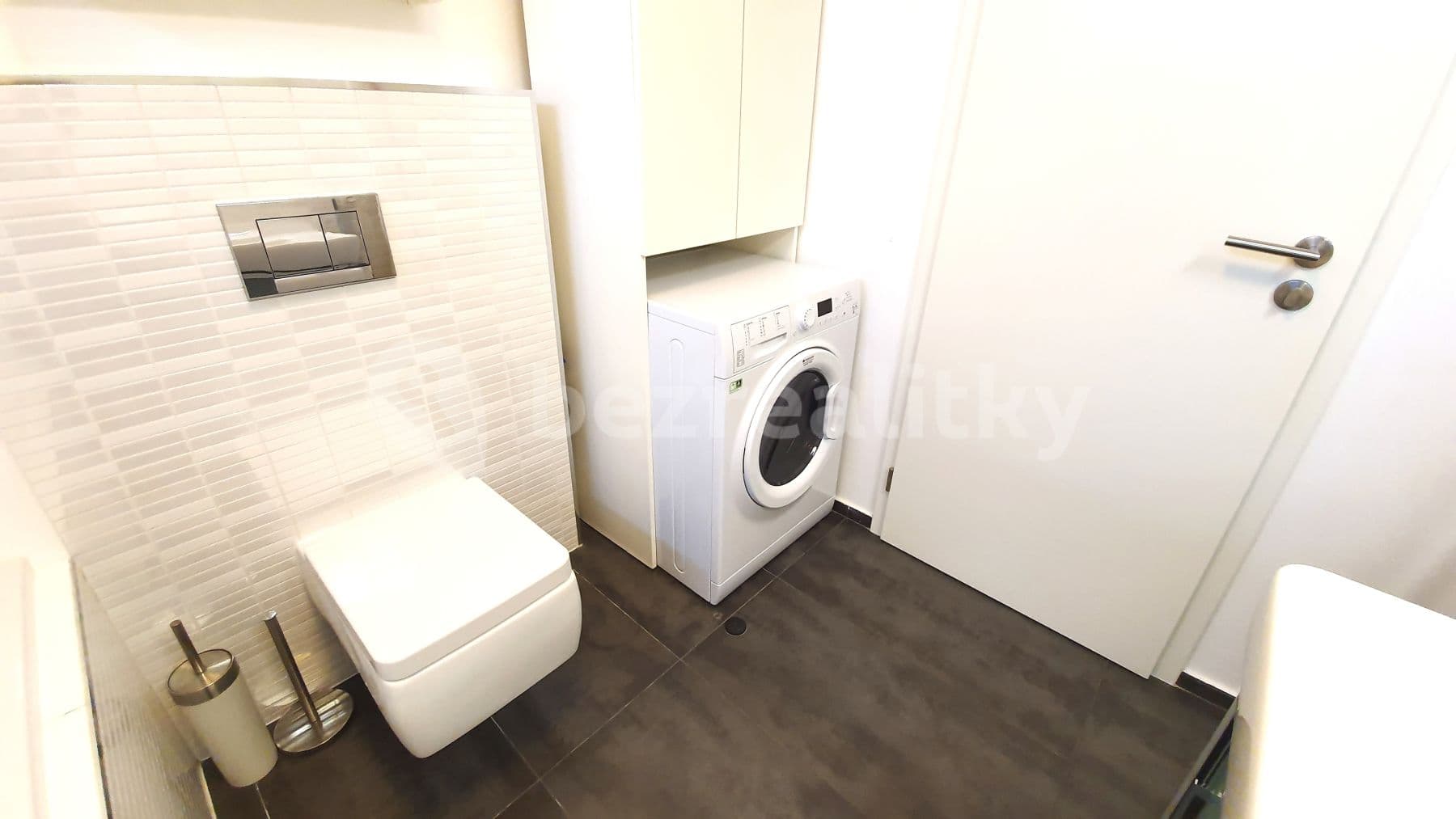 Prenájom bytu 3-izbový 92 m², K Náhonu, Praha, Praha Prenájom bytu 3-izbový 92 m², K Náhonu, Praha, Praha