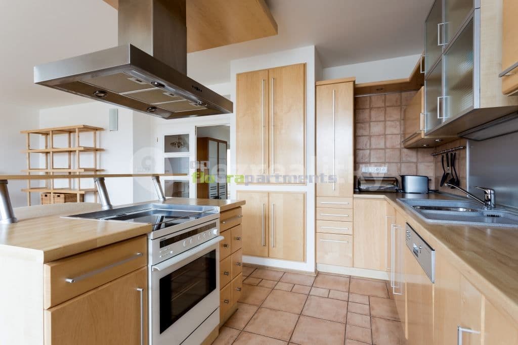 Prenájom bytu 5-izbový 240 m², Přemyslovská, Praha, Praha Prenájom bytu 5-izbový 240 m², Přemyslovská, Praha, Praha