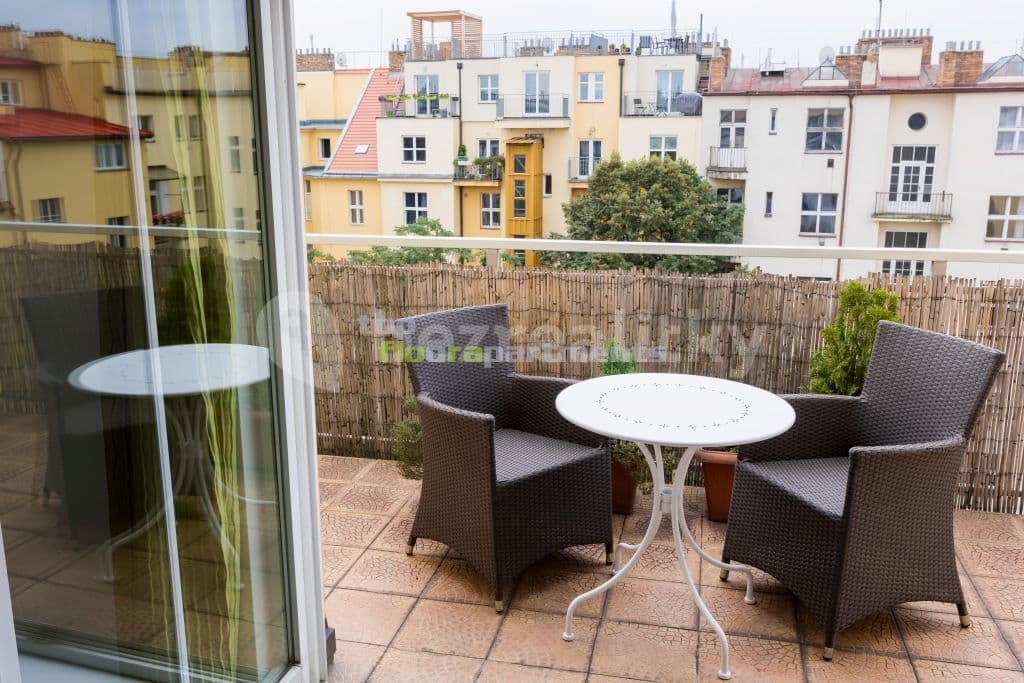 Prenájom bytu 5-izbový 240 m², Přemyslovská, Praha, Praha Prenájom bytu 5-izbový 240 m², Přemyslovská, Praha, Praha