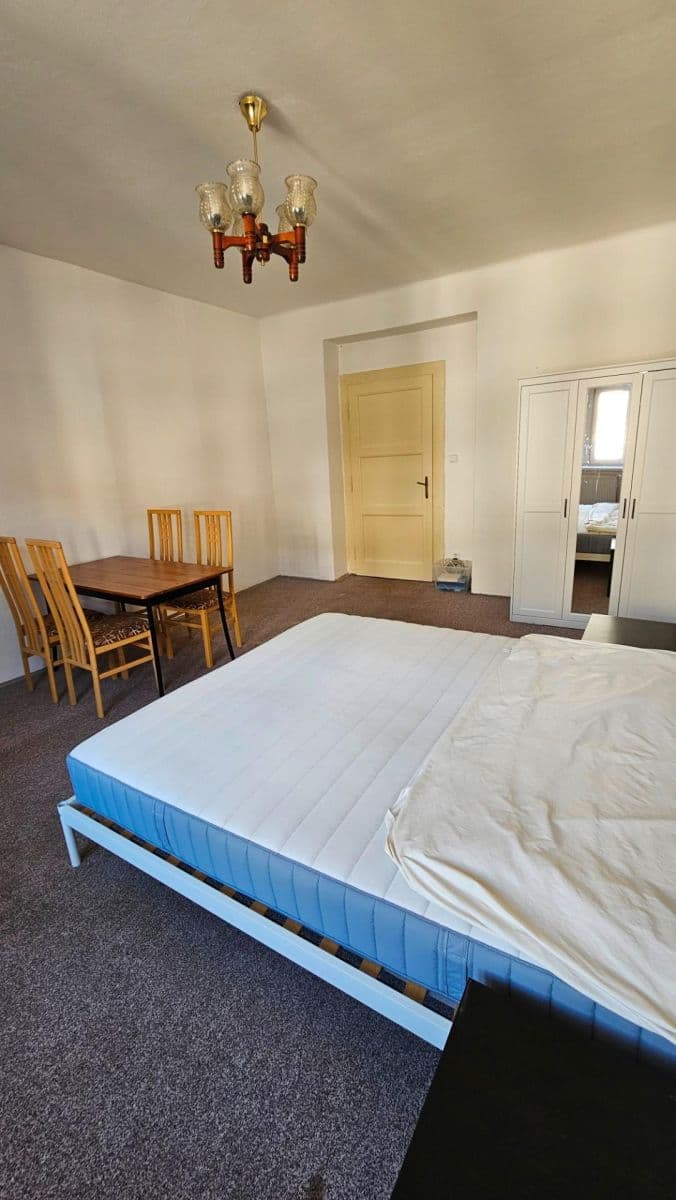 Prenájom bytu 3-izbový 68 m², Na Sypkém, Praha, Praha Prenájom bytu 3-izbový 68 m², Na Sypkém, Praha, Praha