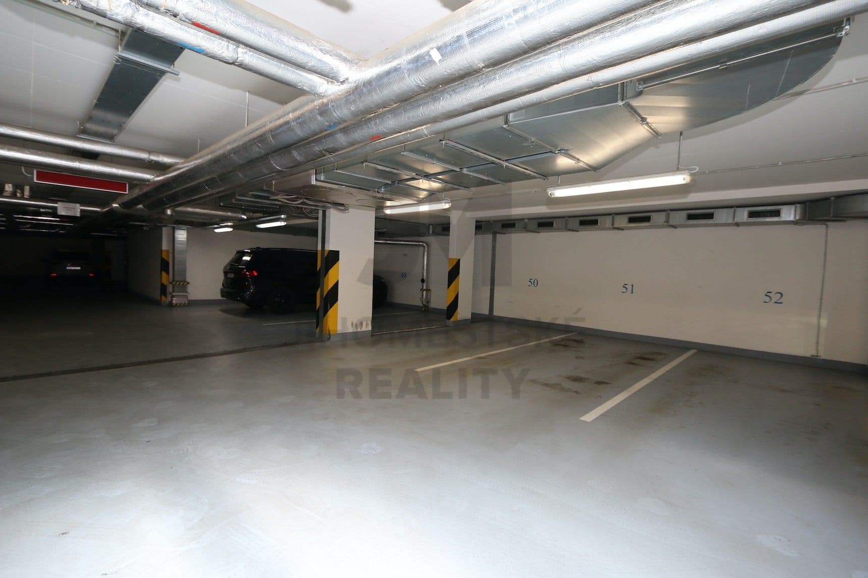 Prenájom bytu 3-izbový 76 m², Rižská, Praha, Praha Prenájom bytu 3-izbový 76 m², Rižská, Praha, Praha