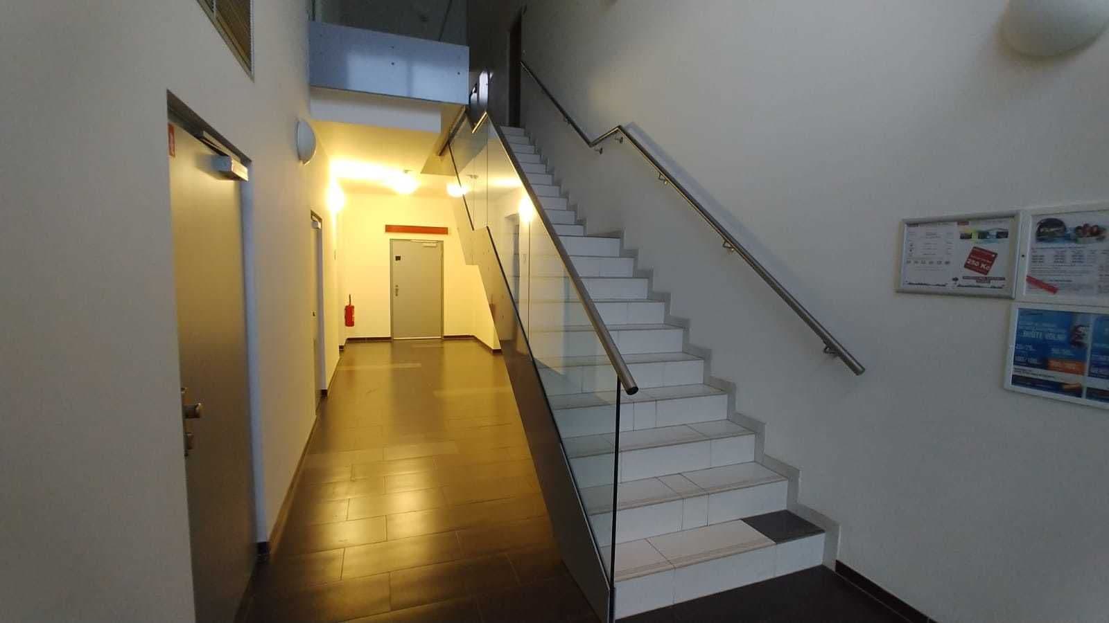 Prenájom bytu 2-izbový 54 m², Učňovská, Praha, Praha Prenájom bytu 2-izbový 54 m², Učňovská, Praha, Praha