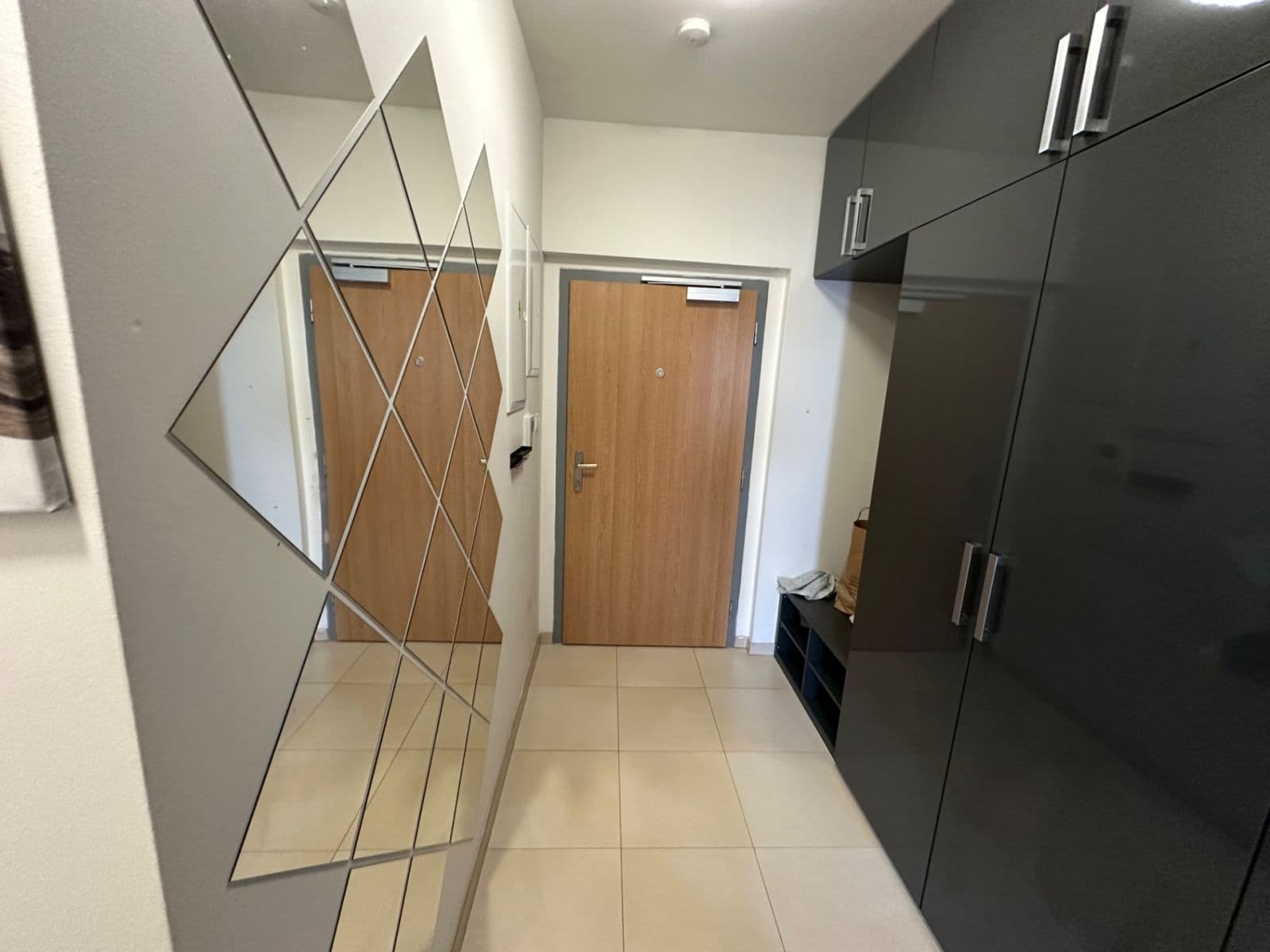 Prenájom bytu 2-izbový 54 m², Učňovská, Praha, Praha Prenájom bytu 2-izbový 54 m², Učňovská, Praha, Praha