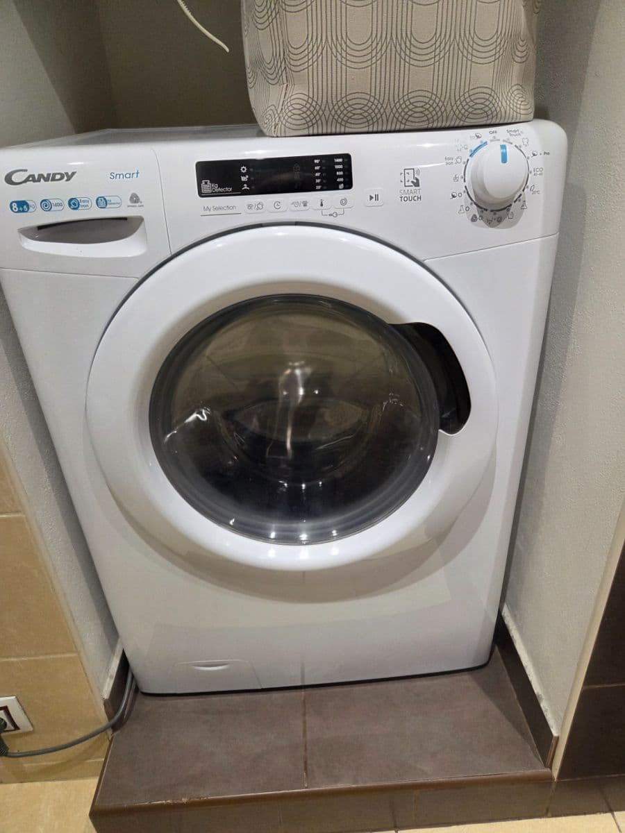 Prenájom bytu 2-izbový 43 m², Pohnertova, Praha, Praha Prenájom bytu 2-izbový 43 m², Pohnertova, Praha, Praha