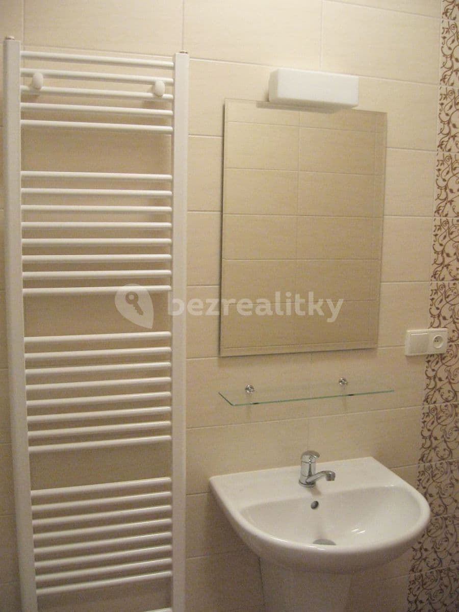 Prenájom bytu 2-izbový 45 m², Petákova, Plzeň, Plzeňský kraj Prenájom bytu 2-izbový 45 m², Petákova, Plzeň, Plzeňský kraj