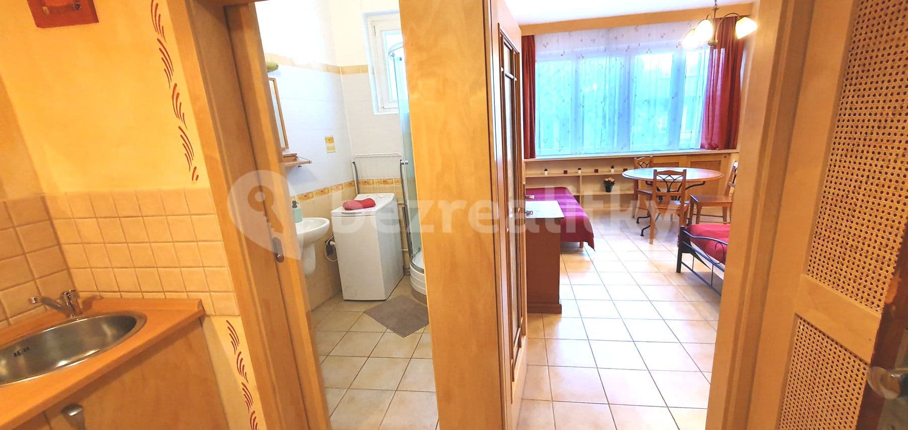 Prenájom bytu 1-izbový 29 m², Bartolomějská, Praha, Praha Prenájom bytu 1-izbový 29 m², Bartolomějská, Praha, Praha