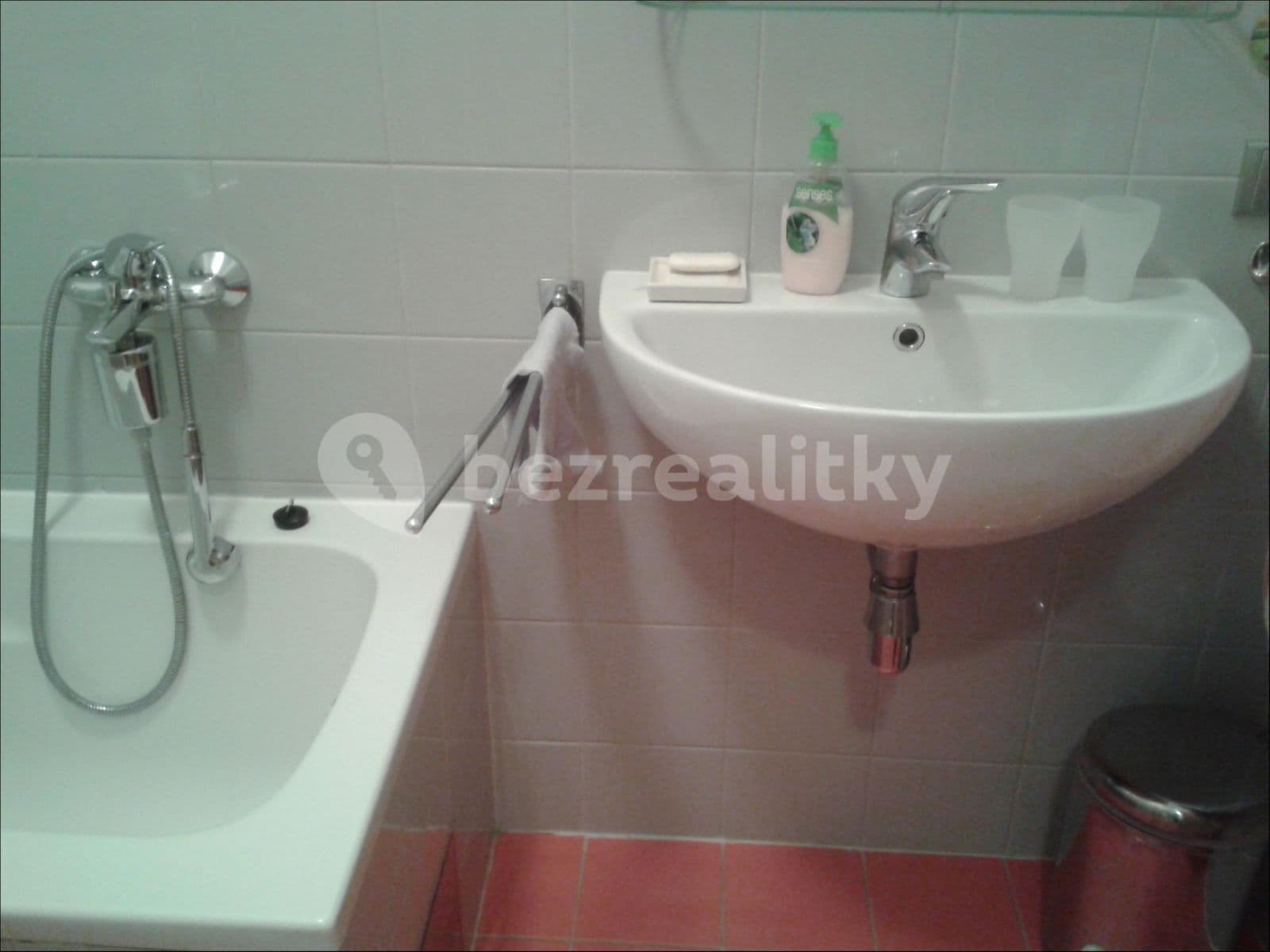 Prenájom bytu 3-izbový 75 m², Bulharská, Brno, Jihomoravský kraj Prenájom bytu 3-izbový 75 m², Bulharská, Brno, Jihomoravský kraj