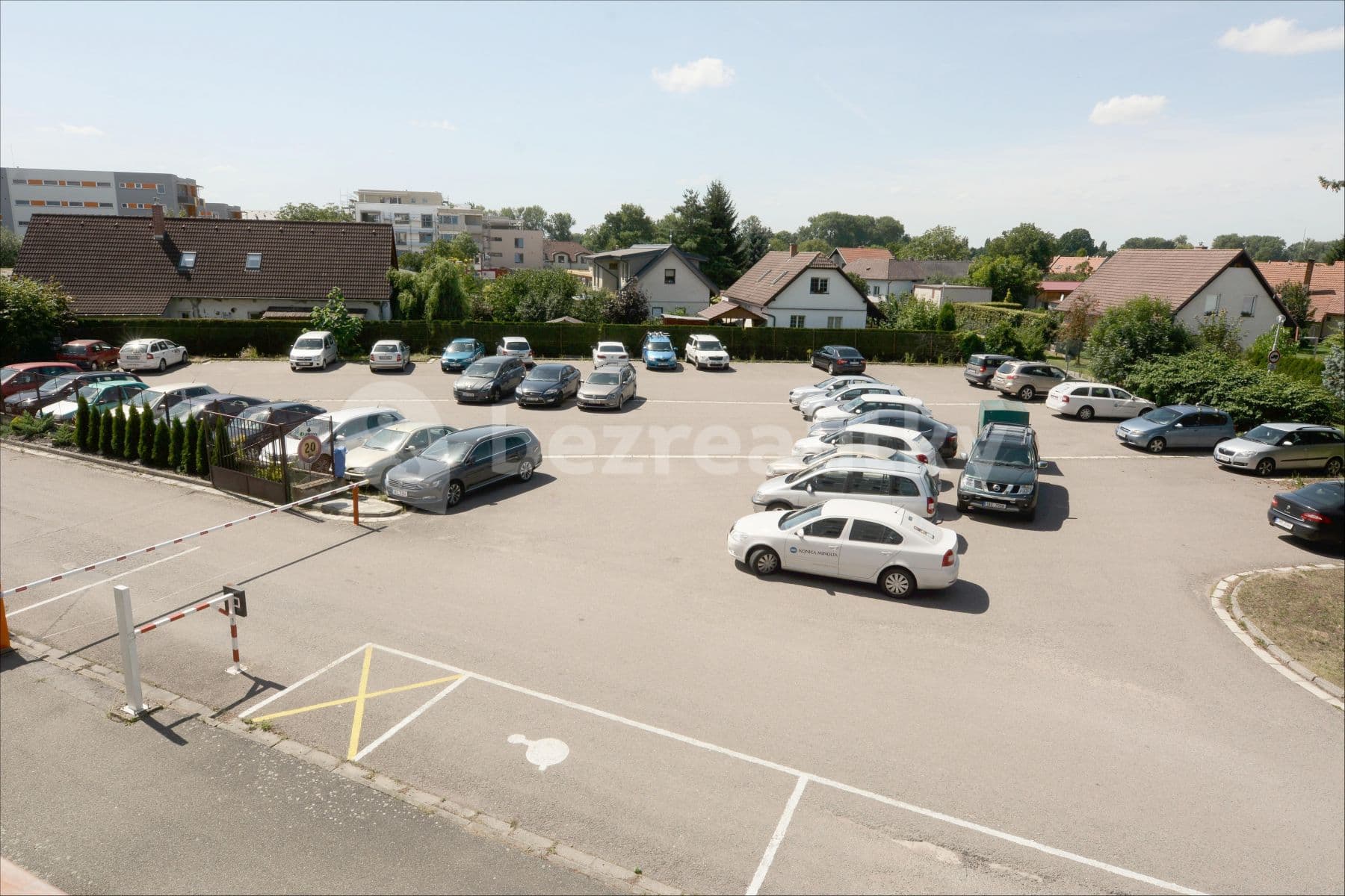 Prenájom nebytového priestoru 60 m², Machkova, Hradec Králové, Královéhradecký kraj Prenájom nebytového priestoru 60 m², Machkova, Hradec Králové, Královéhradecký kraj