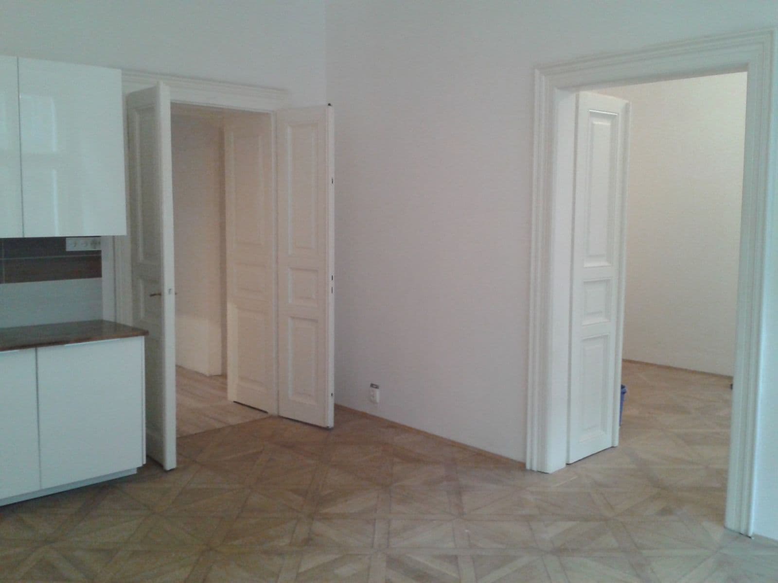 Prenájom bytu 2-izbový 60 m², Mikovcova, Praha, Praha Prenájom bytu 2-izbový 60 m², Mikovcova, Praha, Praha