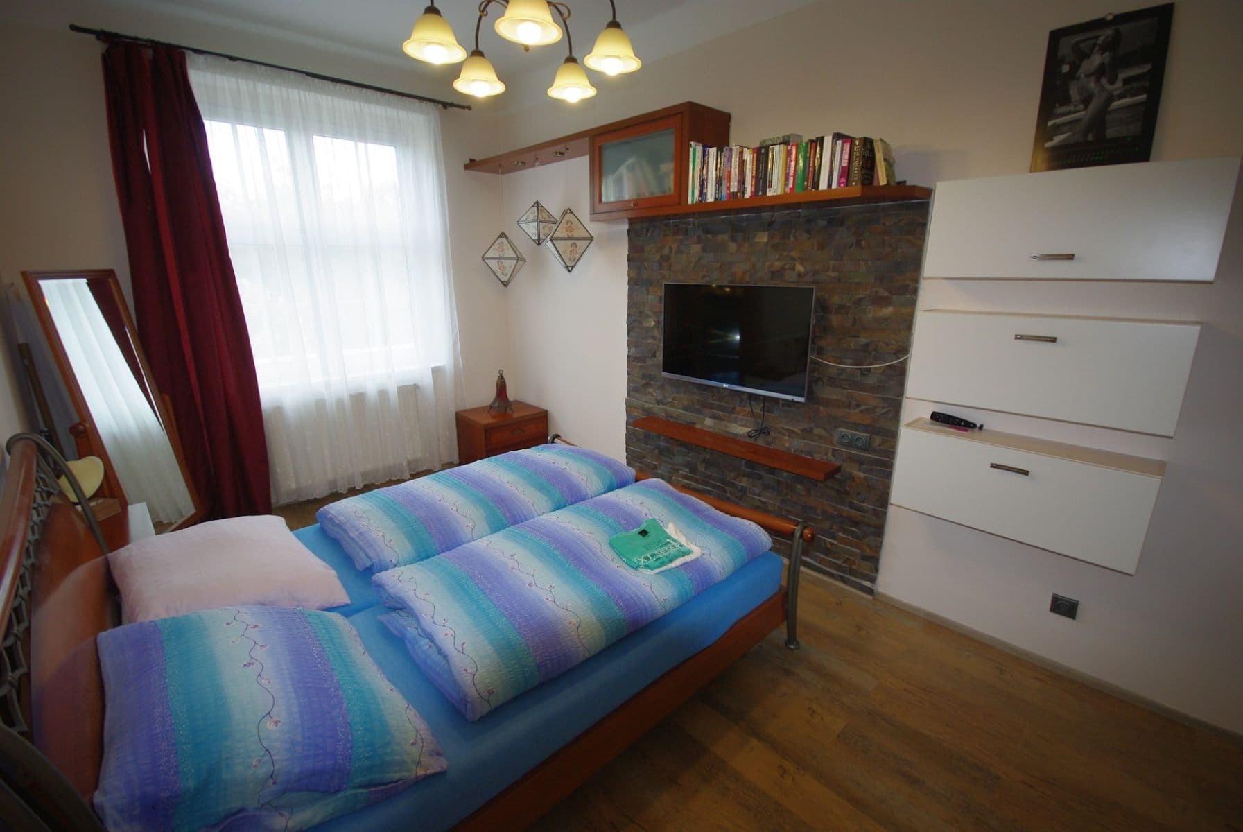 Prenájom bytu 2-izbový 66 m², V Mezihoří, Praha, Praha Prenájom bytu 2-izbový 66 m², V Mezihoří, Praha, Praha