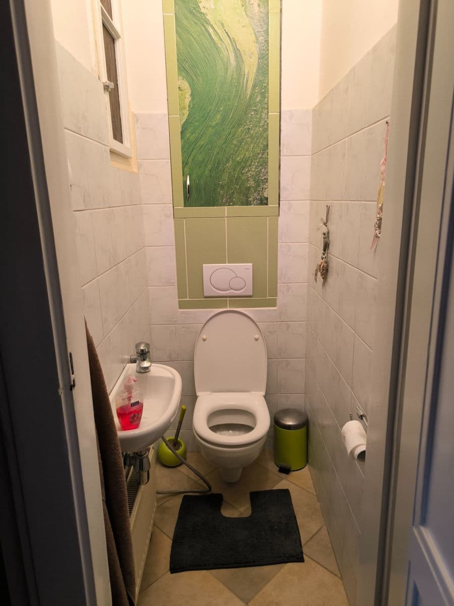 Prenájom bytu 2-izbový 66 m², V Mezihoří, Praha, Praha Prenájom bytu 2-izbový 66 m², V Mezihoří, Praha, Praha