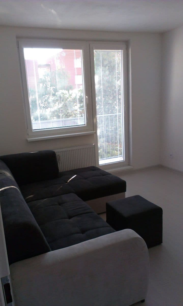 Prenájom bytu 2-izbový 57 m², Jeronýmova, Frýdek-Místek, Moravskoslezský kraj Prenájom bytu 2-izbový 57 m², Jeronýmova, Frýdek-Místek, Moravskoslezský kraj