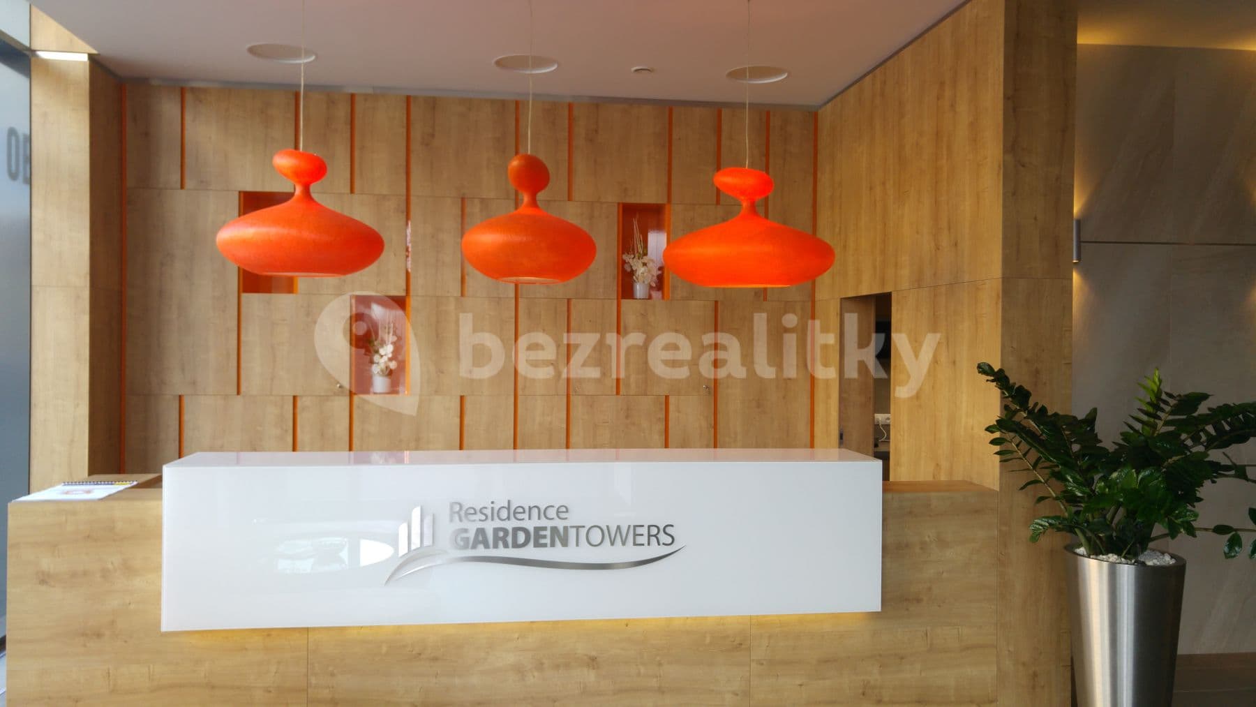 Prenájom bytu 1-izbový 57 m², Olšanská, Praha, Praha Prenájom bytu 1-izbový 57 m², Olšanská, Praha, Praha