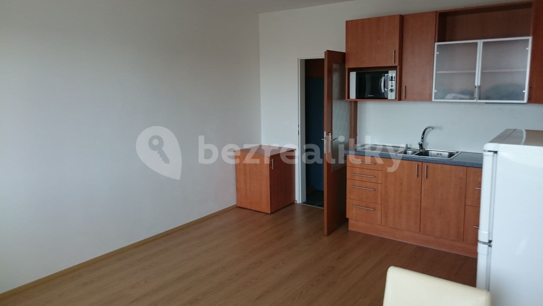 Prenájom bytu 1-izbový 27 m², Bučkova, Brno, Jihomoravský kraj Prenájom bytu 1-izbový 27 m², Bučkova, Brno, Jihomoravský kraj