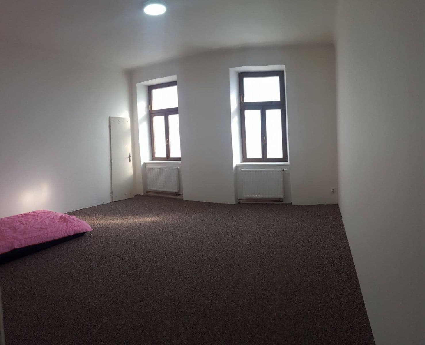 Prenájom bytu 4-izbový 113 m², Merhautova, Brno, Jihomoravský kraj Prenájom bytu 4-izbový 113 m², Merhautova, Brno, Jihomoravský kraj