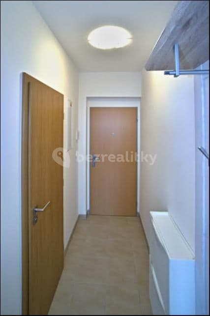 Prenájom bytu 1-izbový 25 m², K Říčanům, Praha, Praha Prenájom bytu 1-izbový 25 m², K Říčanům, Praha, Praha