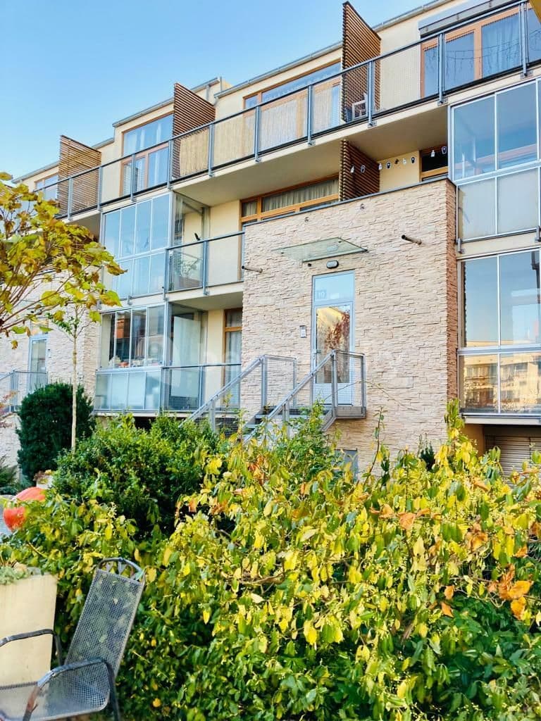 Prenájom bytu 2-izbový 59 m², K Lesu, Praha, Praha Prenájom bytu 2-izbový 59 m², K Lesu, Praha, Praha