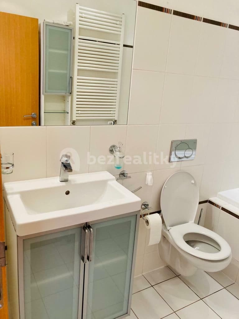 Prenájom bytu 2-izbový 59 m², K Lesu, Praha, Praha Prenájom bytu 2-izbový 59 m², K Lesu, Praha, Praha