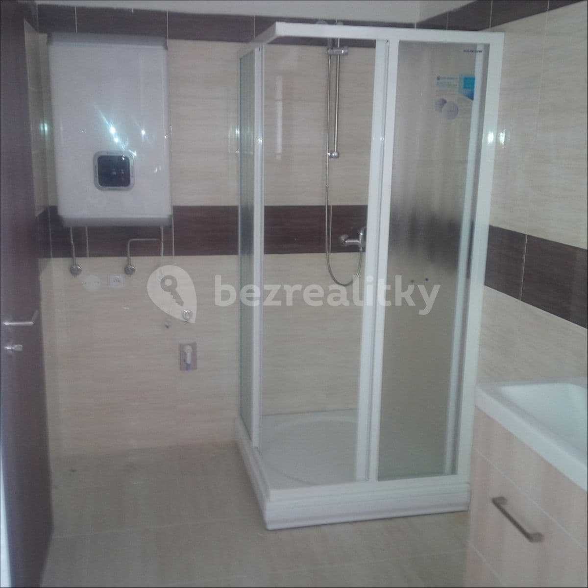 Prenájom bytu 2-izbový 75 m², 435, Kožušany-Tážaly, Olomoucký kraj Prenájom bytu 2-izbový 75 m², 435, Kožušany-Tážaly, Olomoucký kraj