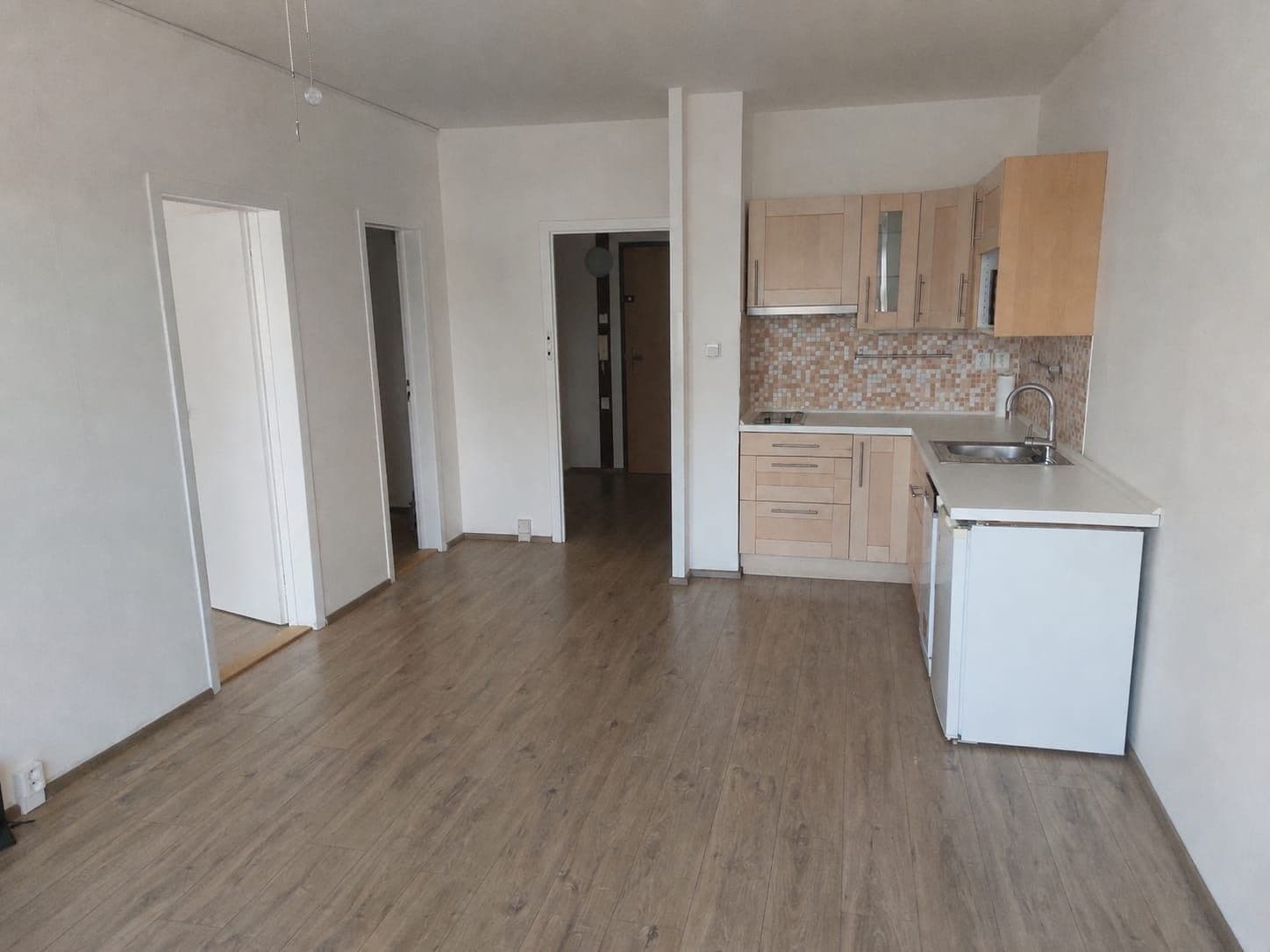 Prenájom bytu 2-izbový 40 m², Leopoldova, Praha, Praha Prenájom bytu 2-izbový 40 m², Leopoldova, Praha, Praha