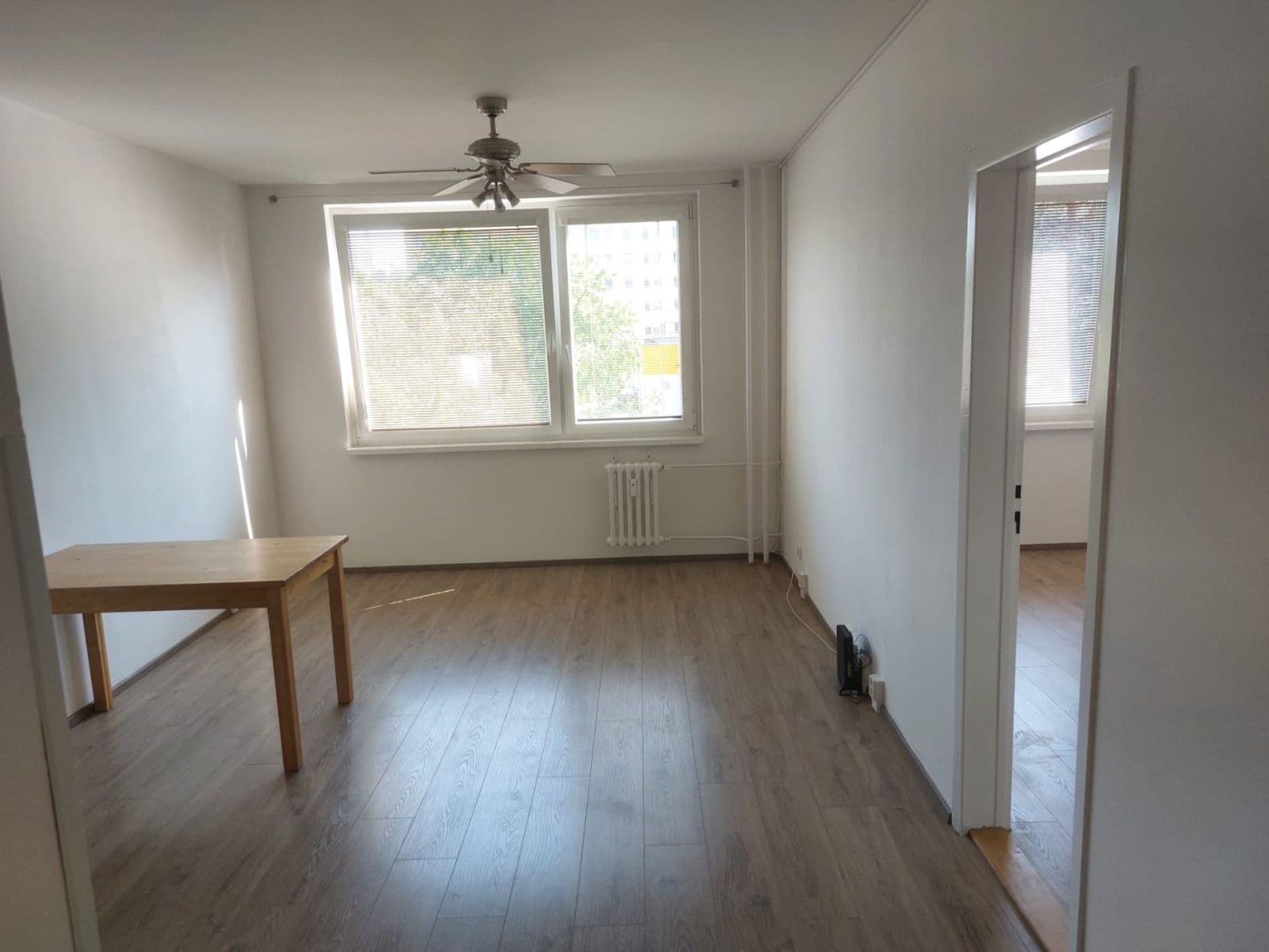 Prenájom bytu 2-izbový 40 m², Leopoldova, Praha, Praha Prenájom bytu 2-izbový 40 m², Leopoldova, Praha, Praha